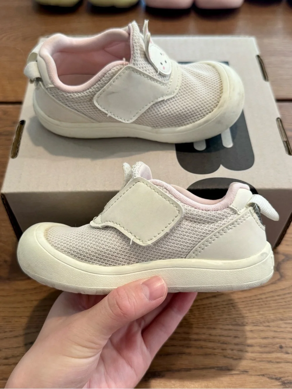 4 Pairs of Toddler Girl Shoes Bundle US 6 – Jan & Jul, Yeehoo & Babycare